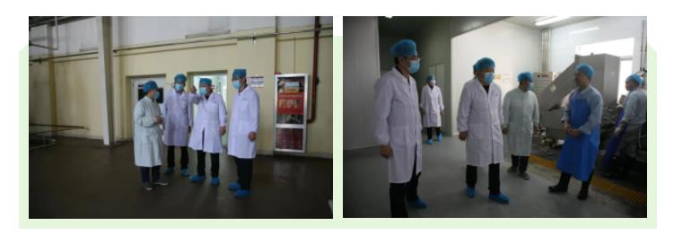 壹定发股份董事长邢雅江慰问一线生产员工