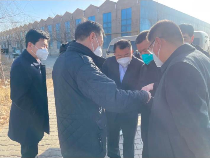 壹定发股份董事长邢雅江对榆林市榆阳区产业园区项目进行考察