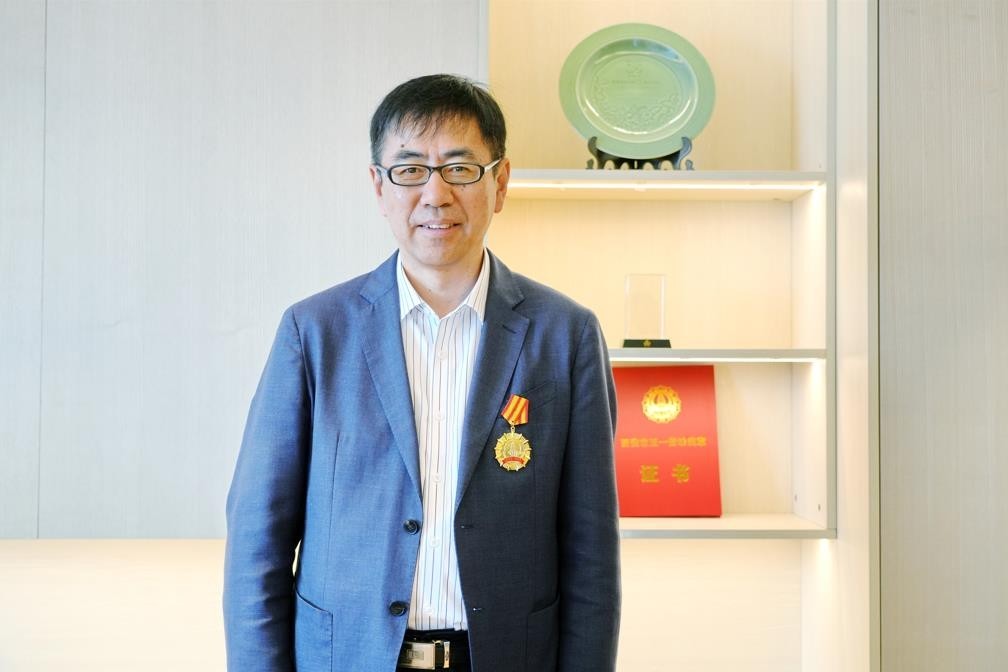 壹定发股份总经理韩卓军荣获“西安市五一劳动奖章”